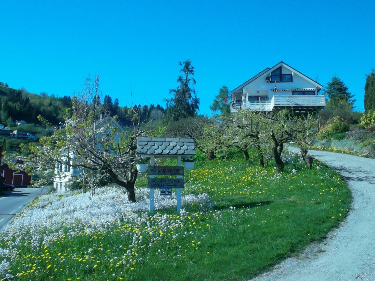 Villa Mo Gardsferie Øystese Exterior foto